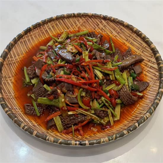 火爆功夫腰花 Spicy Kung Fu Pork Kidney